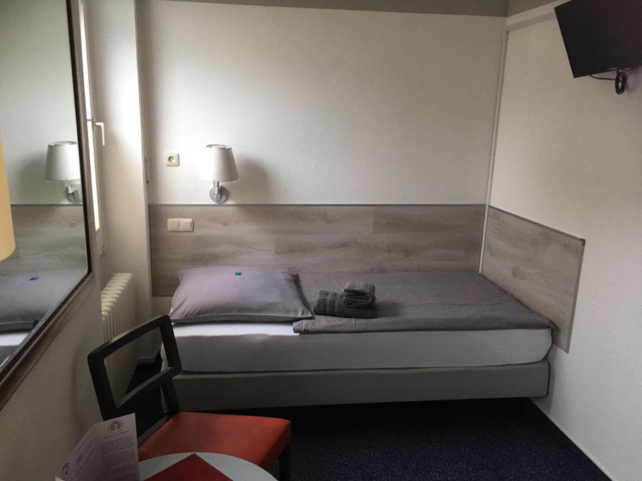 Nell-Breuning-Hotel Herzogenrath Dış mekan fotoğraf